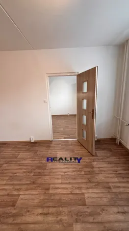 Pronájem bytu 1+1, Žatec, Jabloňová, 37 m2