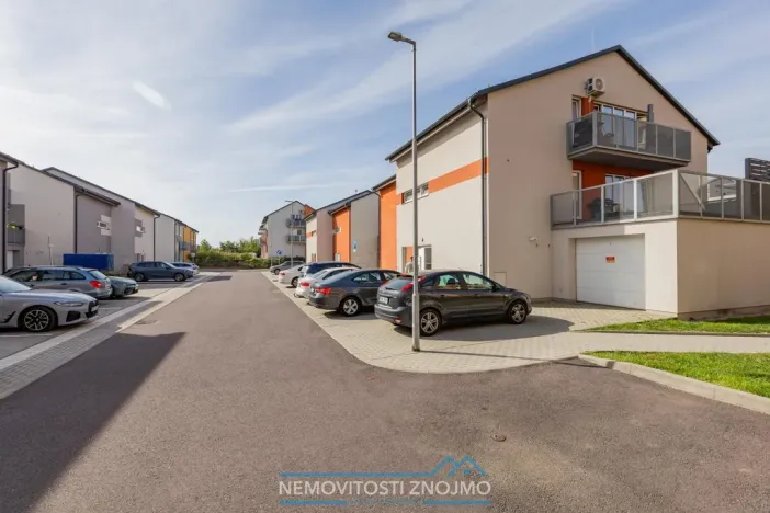 Prodej bytu 4+kk, Znojmo - Přímětice, Staré vinice, 84 m2
