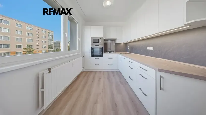 Prodej bytu 2+1, Česká Lípa, Mikovcova, 56 m2