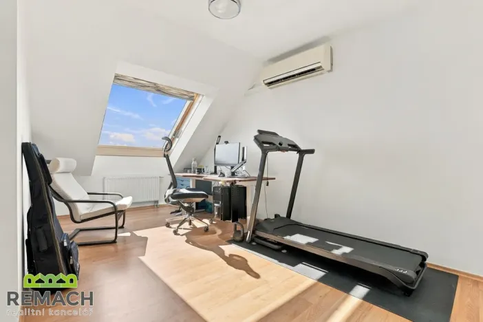 Prodej bytu 4+kk, Staré Město, Moravní nábřeží, 112 m2