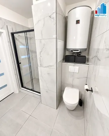 Pronájem bytu 3+1, Oselce, 64 m2