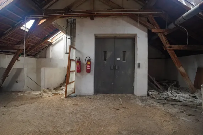 Prodej komerčního pozemku, Bžany, 222727 m2