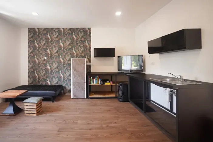 Prodej zemědělského objektu, Bžany, 1700 m2