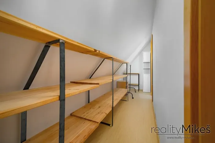 Pronájem bytu 4+kk, Liberec, Na Výšinách, 158 m2