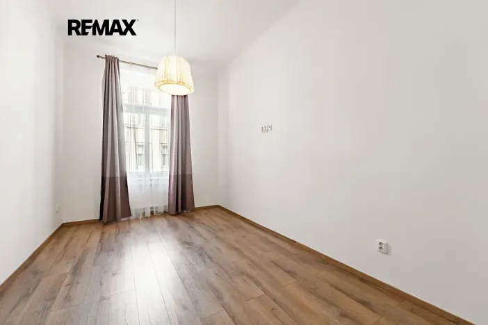 Pronájem bytu 2+1, Praha - Smíchov, Staropramenná, 49 m2