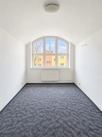 Prodej bytu 1+kk, Hluboká nad Vltavou, Masarykova, 21 m2