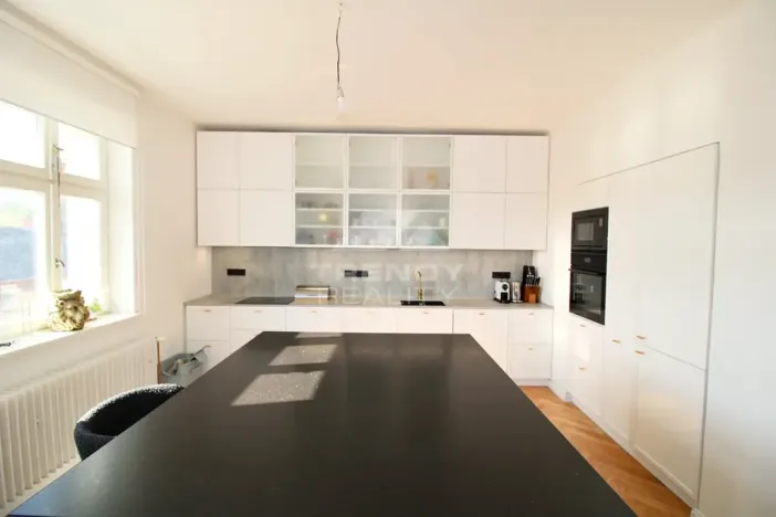 Prodej vily, Plzeň, Slovanské údolí, 306 m2
