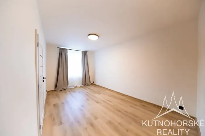 Prodej bytu 2+kk, Praha - Žižkov, Spojovací, 40 m2