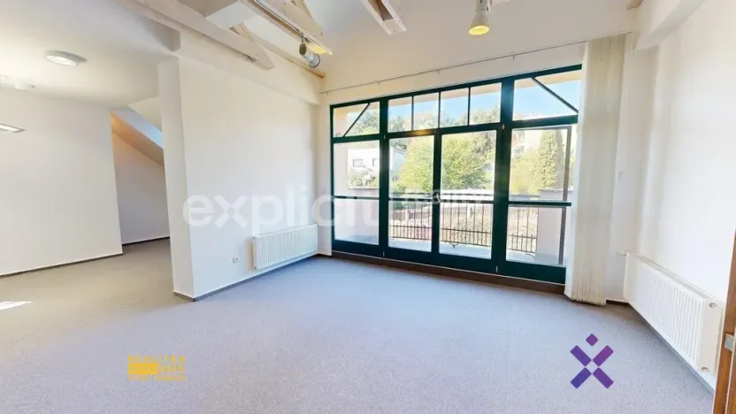 Pronájem kanceláře, Zlín, Vršava I, 460 m2