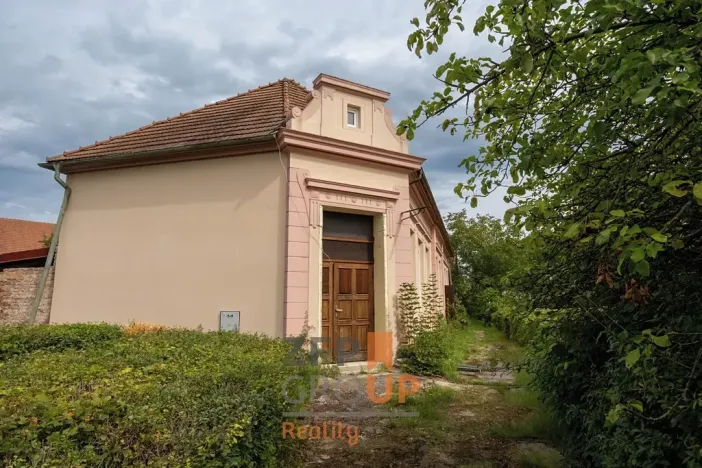 Prodej bytu 2+kk, Milovice, 66 m2