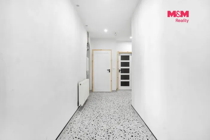 Prodej rodinného domu, Železný Brod - Bzí, 313 m2