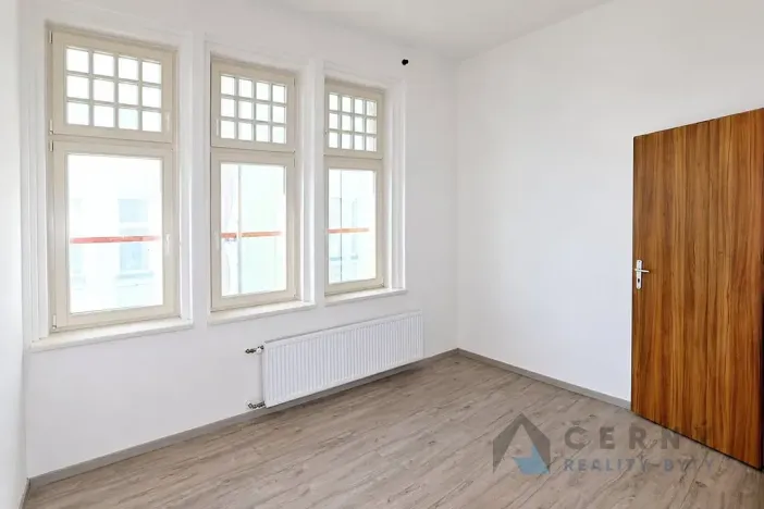 Pronájem bytu 2+1, Liberec, Liliová, 45 m2