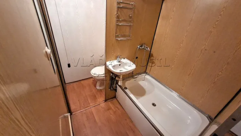Prodej bytu 1+kk, Praha - Kamýk, Písnická, 32 m2