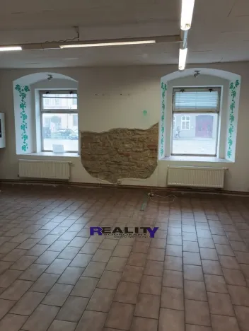 Pronájem komerční nemovitosti, Žatec, Žižkovo náměstí, 55 m2
