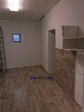 Pronájem komerční nemovitosti, Žatec, Žižkovo náměstí, 55 m2