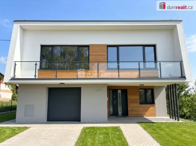 Prodej rodinného domu, Svárov, 180 m2