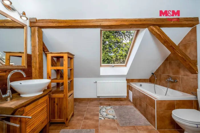 Prodej rodinného domu, Volary - Chlum, 279 m2