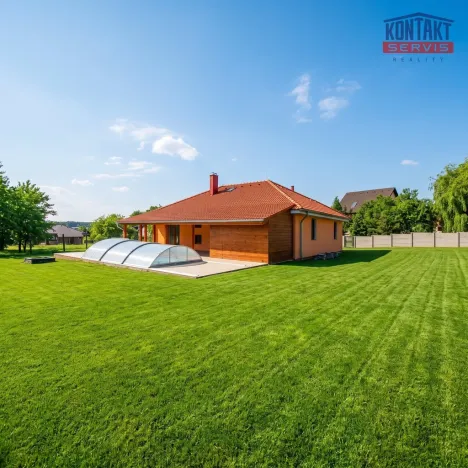 Prodej rodinného domu, Lišov - Velechvín, 135 m2