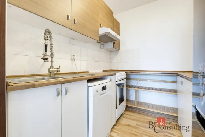 Prodej bytu 2+kk, Praha - Komořany, U vlečky, 42 m2