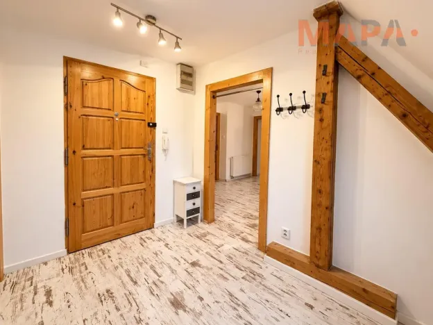 Pronájem bytu 3+1, Chomutov, Bělohorská, 100 m2