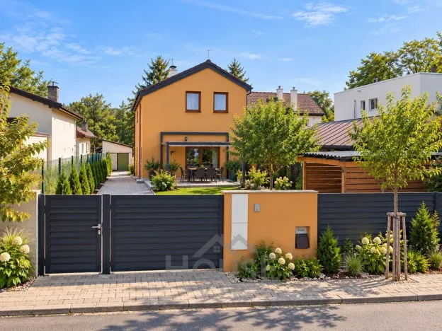Prodej rodinného domu, Praha - Koloděje, Záhornická, 135 m2