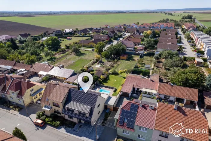 Prodej rodinného domu, Syrovice, 207 m2
