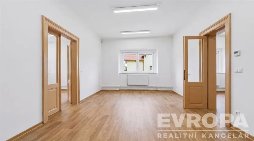 Pronájem kanceláře, Rokycany - Plzeňské Předměstí, Litohlavská, 150 m2