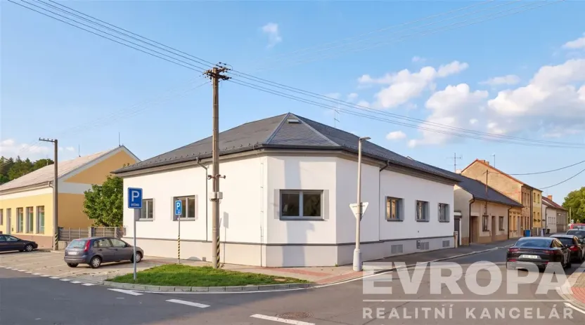 Pronájem kanceláře, Rokycany - Plzeňské Předměstí, Litohlavská, 150 m2