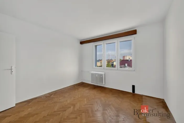 Prodej bytu 3+1, Plzeň - Lobzy, Sousedská, 74 m2