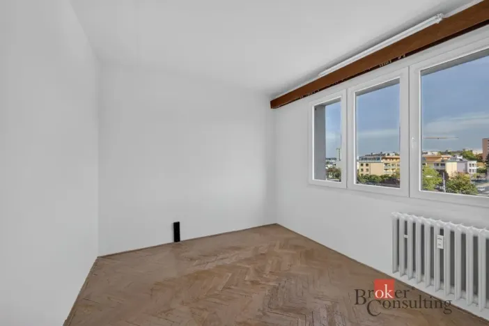 Prodej bytu 3+1, Plzeň - Lobzy, Sousedská, 74 m2