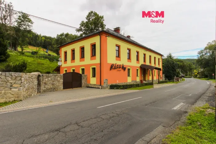 Prodej rodinného domu, Holčovice - Spálené, 550 m2