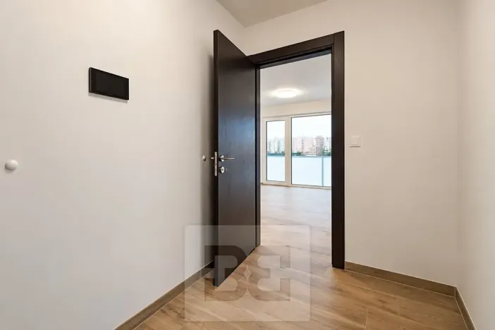 Pronájem bytu 2+kk, České Budějovice, Generála Klapálka, 55 m2