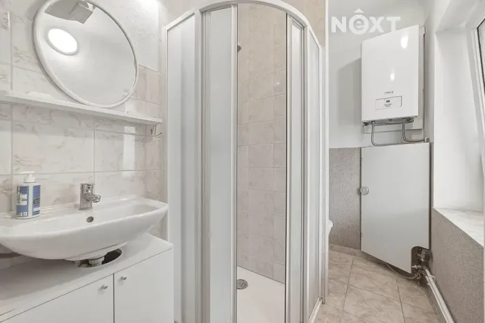 Prodej bytu 2+kk, Praha - Holešovice, Bubenská, 49 m2