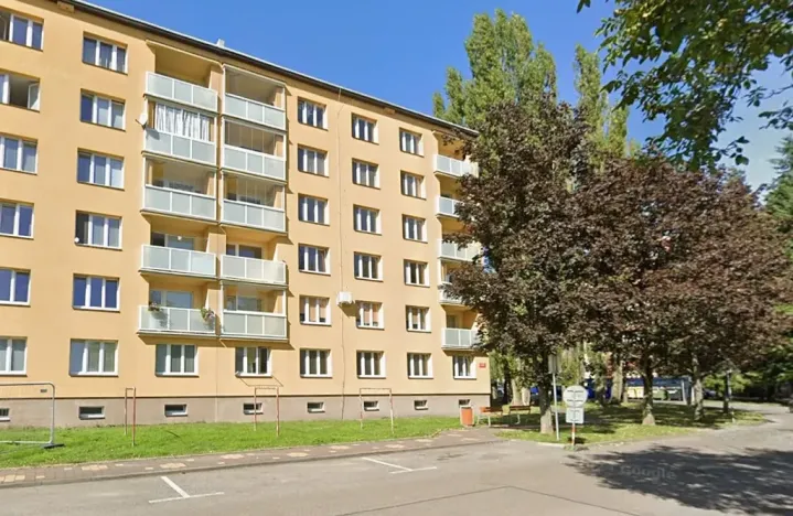 Prodej bytu 2+1, Jičín, Nám. V. Čtvrtka, 68 m2