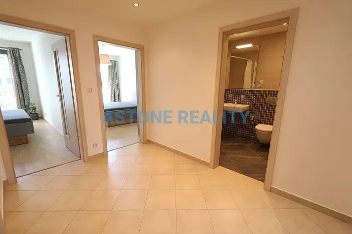 Pronájem bytu 4+kk, Praha - Žižkov, Olšanská, 110 m2