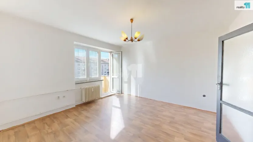 Prodej bytu 2+1, Pardubice - Zelené Předměstí, náměstí Dukelských hrdinů, 57 m2