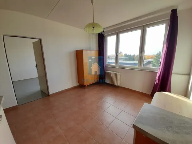 Pronájem bytu 2+kk, Plzeň, Macháčkova, 42 m2