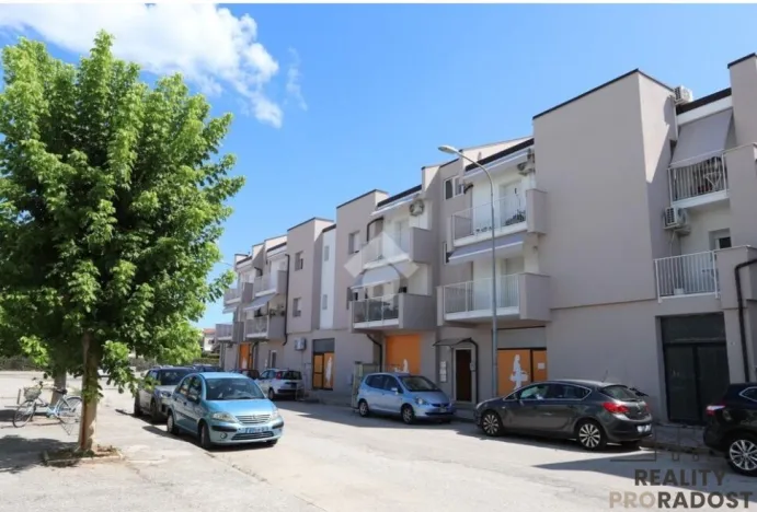 Prodej bytu 3+kk, Via Pablo Picasso, Villa Rosa, Itálie, 92 m2