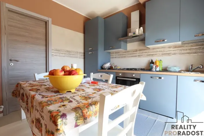 Prodej bytu 3+kk, Villa Rosa, Itálie, 92 m2