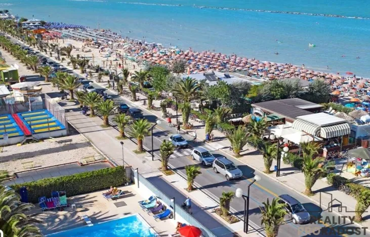 Prodej bytu 3+kk, Villa Rosa, Itálie, 92 m2
