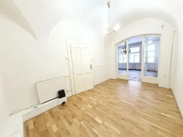 Pronájem bytu 2+kk, Praha - Malá Strana, Malostranské náměstí, 48 m2