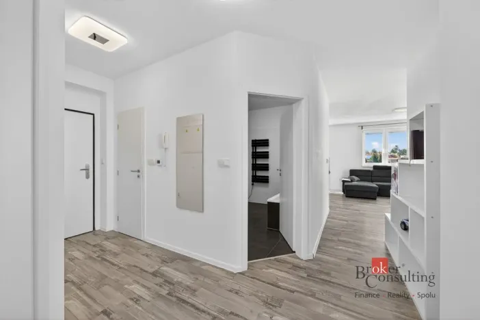 Prodej bytu 4+kk, Vochov, 80 m2
