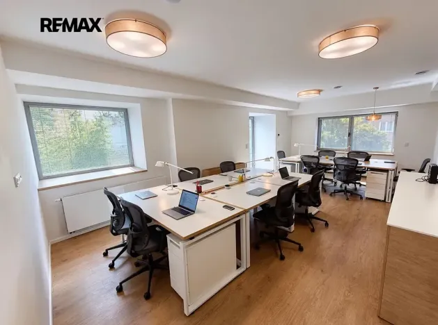 Prodej kanceláře, Slavkov u Brna, 81 m2