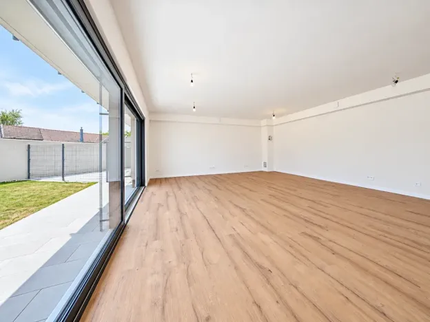 Prodej vícegeneračního domu, Šestajovice, Komenského, 275 m2