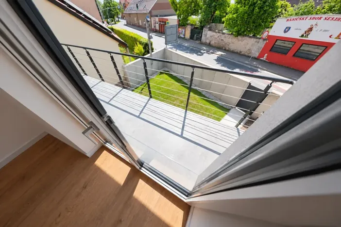 Prodej vícegeneračního domu, Šestajovice, Komenského, 275 m2