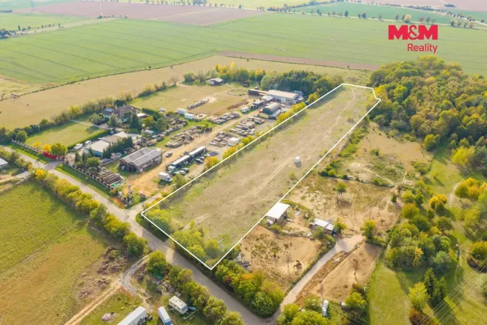 Prodej komerčního pozemku, Ořech, 10265 m2