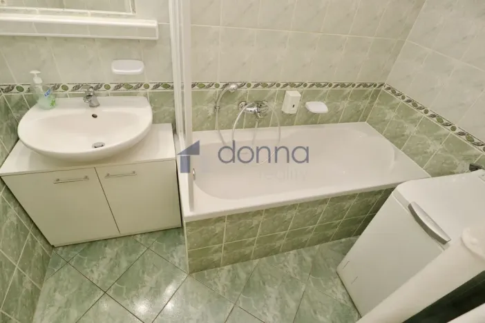 Pronájem bytu 2+1, Praha, Vrbenského, 48 m2