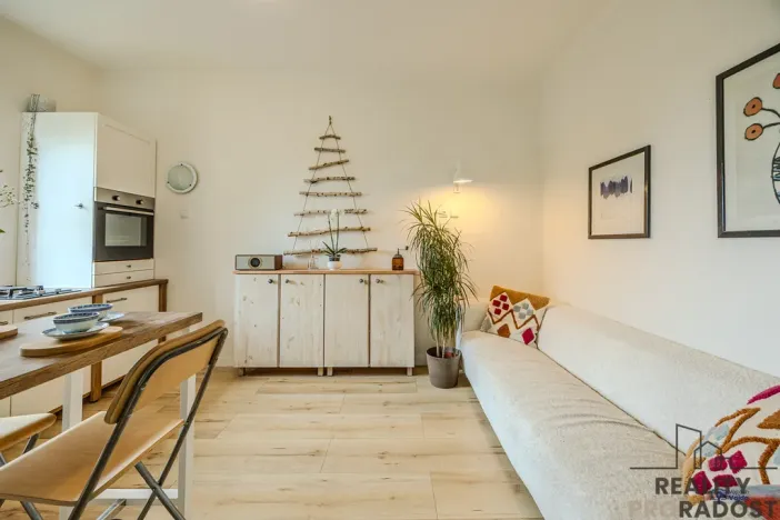 Pronájem bytu 3+kk, Ostrava, Gebauerova, 79 m2