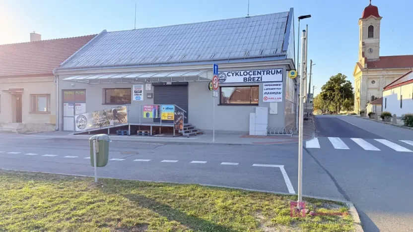 Prodej obchodního prostoru, Březí, Hlavní, 639 m2
