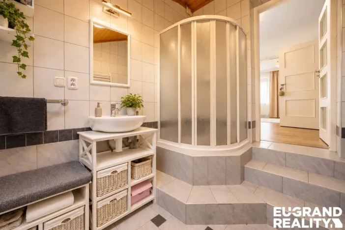 Prodej rodinného domu, Šluknov - Rožany, 341 m2